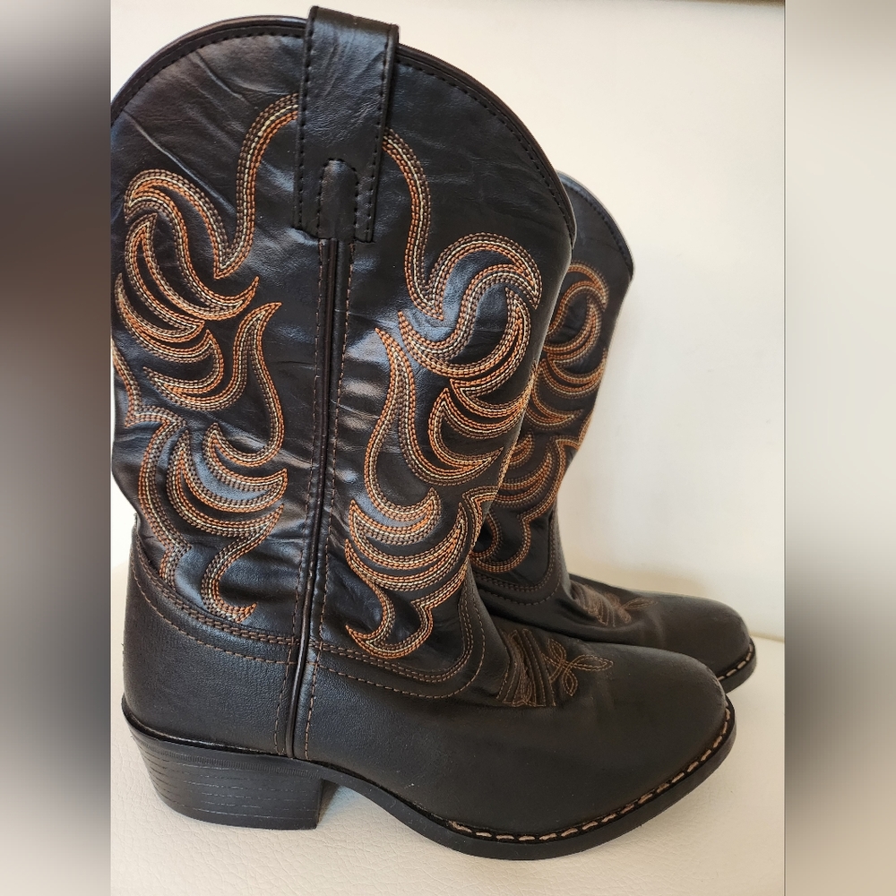 Smoky Mountain Boots Youth sz 4.5, Black w/Contrast Stitching